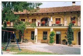 Cascina Rocca - *